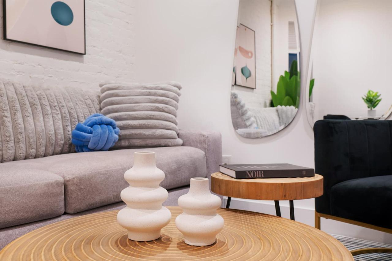 1290-8 New Renovated 2 Bedrooms In Ues